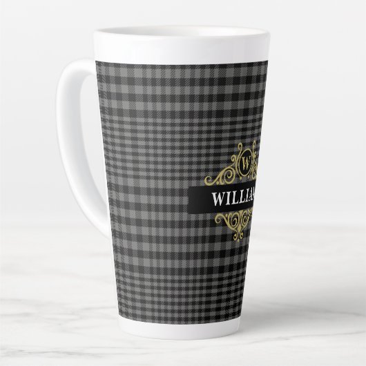 Elegantes Schwarz-Grau-Kariertes Monogramm Milchtasse (Linke Ecke)