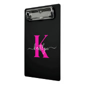 Elegantes Schwarz-Hot-Pink-Script-Monogramm Mini Klemmbrett (Gewinkelt2)