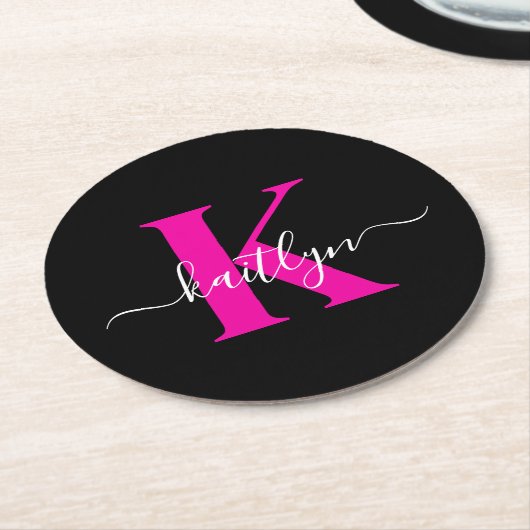 Elegantes Schwarz-Hot-Pink-Script-Monogramm Runder Pappuntersetzer (Angewinkelt)