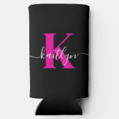 Elegantes Schwarz-Hot-Pink-Script-Monogramm Selters Dosenkühler (Rückseite)