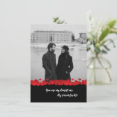 Elegantes Schwarz mit Red Hearts Holiday Card (Stehend Vorderseite)