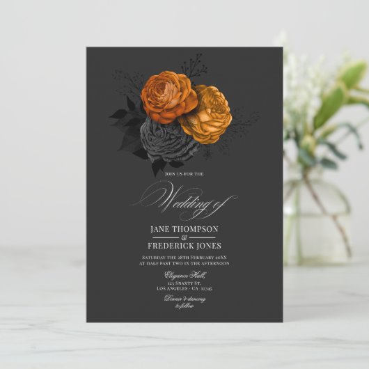 Elegantes Schwarz-Orange-Gotik-Blumendesign Einladung (Stehend Vorderseite)