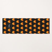 Elegantes Schwarz-Orange-Herzmuster Monogramm Yogamatte (Vorderseite (Horizontal))