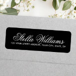 Elegantes schwarz-romantisches Kalligrafieschrift<br><div class="desc">Elegante Rücksendeadressen-Aufkleber mit Ihrem Namen in einem eleganten Kalligraphieskript-Schriftart und die unten stehende Adresse auf einem schwarzen Hintergrund.</div>