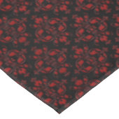 Elegantes Schwarz-Rot-Damaskus-Muster Tischdecke (Schrägansicht)