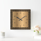 Elegantes Schwarz und Gold Quadratische Wanduhr (Zuhause)