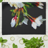 Elegantes, Schwarz-weiß blühendes weißes Blossom Handtuch (Gefaltet)