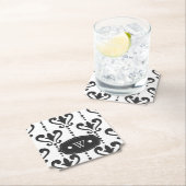 Elegantes Schwarz-Weiß-Damask-Monogramm Untersetzer (Vor Ort)