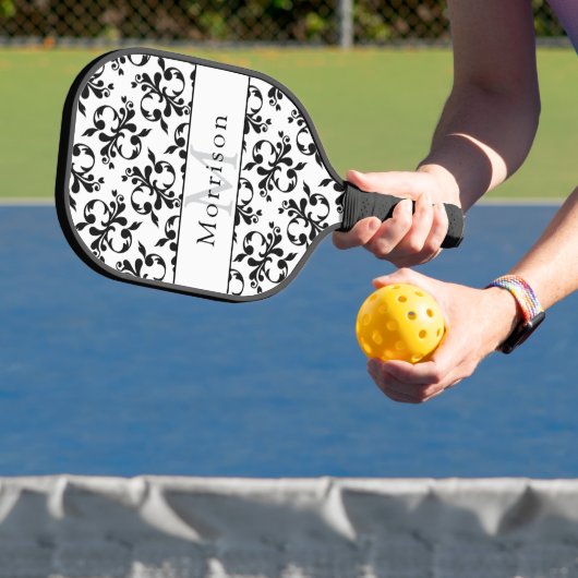 Elegantes Schwarz-Weiß-Damasketmuster Pickleball Schläger (InSitu)