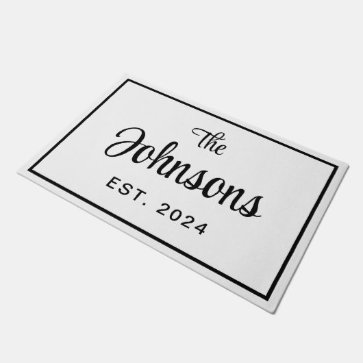 Elegantes Schwarz-Weiß-Familienjahr Fußmatte (Schrägansicht)