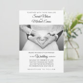 Elegantes Schwarz-Weiß-Foto Hochzeit Einladung (Stehend Vorderseite)