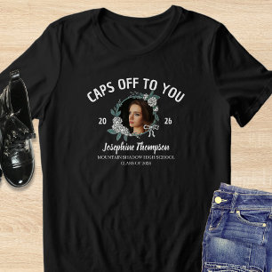 Elegantes Schwarz-Weiß-Foto mit floralem Design zu Tri-Blend Shirt