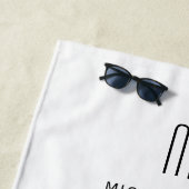 Elegantes Schwarz-Weiß-Mit Monogramm Strandtuch (Beispiel)
