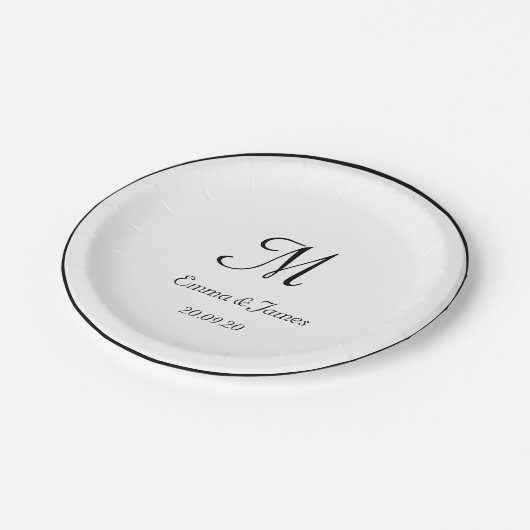 Elegantes Schwarz-Weiß-Monogramm-Hochzeitspapier Pappteller (Schrägansicht)