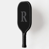 Elegantes Schwarz-Weiß-Monogramm  Pickleball Schläger (Links)