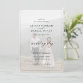 Elegantes Schwarz-Weiß-Overlay-Foto Einladung (Stehend Vorderseite)