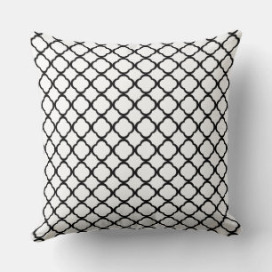 Elegantes Schwarz-Weiß-Quatrefolienmuster Kissen
