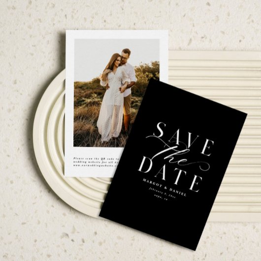 Elegantes Schwarz-Weiß-Save the Date-One-Foto QR Save The Date