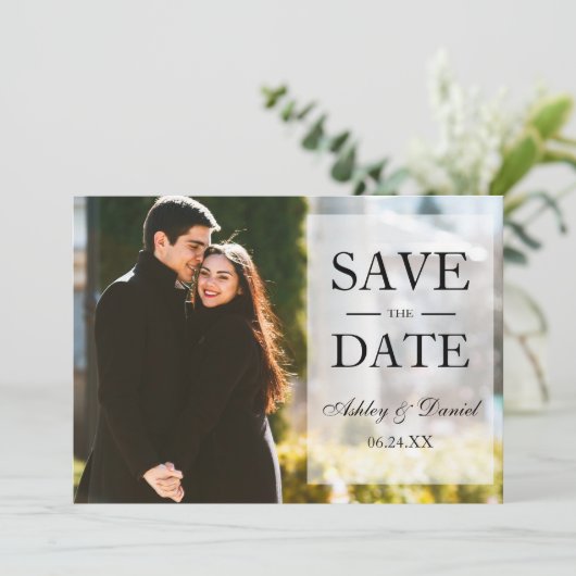 Elegantes Schwarz-Weiß-Save the Date-Overlay-Foto Save The Date (Stehend Vorderseite)