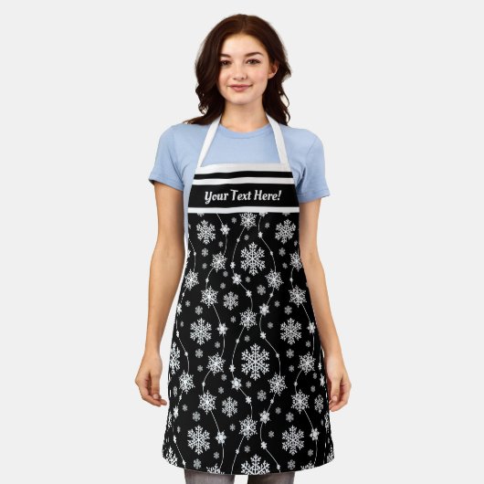 Elegantes Schwarz-Weiß-Schneeflockenmuster Schürze (Getragen)