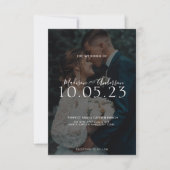 Elegantes Schwarz-Weiß-Script-Foto Hochzeit Einladung (Vorderseite)