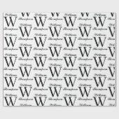 Elegantes Schwarz-Weiß-Script-Monogramm Geschenkpapier (Flach)