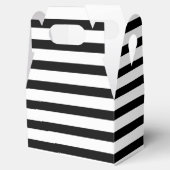 Elegantes Schwarz-Weiß-Stripteppichchen Geschenkschachtel (Geöffnet)