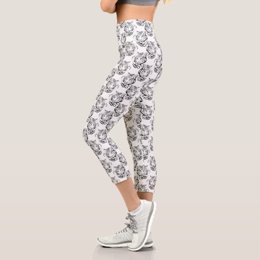 Elegantes Schwarz-Weiß-Tiger-Head Print Design Capri Leggings (Links)