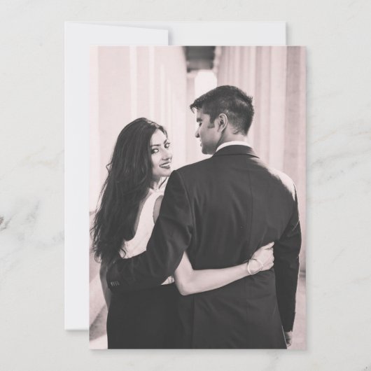 Elegantes Schwarz-Weiß-Wappen Save The Date (Rückseite)