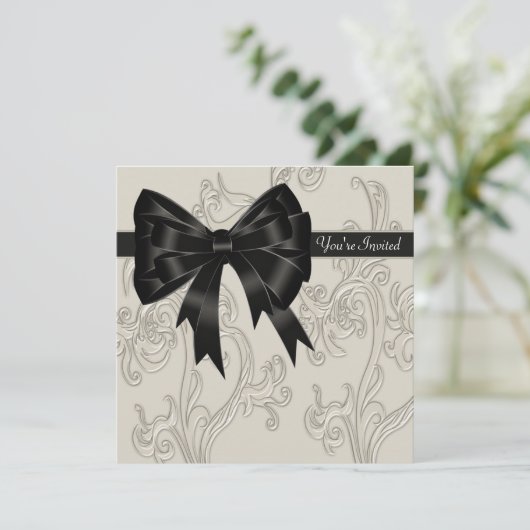 Elegantes Schwarz-weißes Cream Swirl Party Einladung (Stehend Vorderseite)