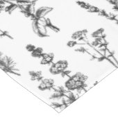 Elegantes Schwarz-weißes Kräutergartenmuster Tischdecke (Schrägansicht)
