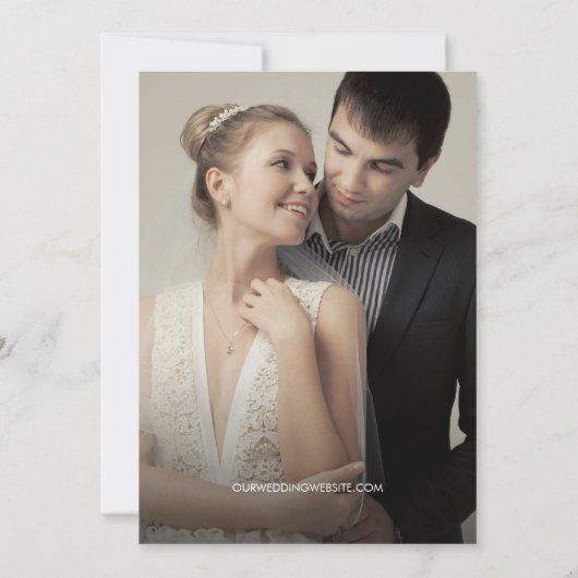 Elegantes Schwarz-weißes Minimalistisches Foto Hoc Einladung (Rückseite)