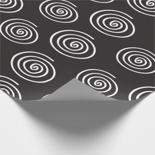 Elegantes schwarz-weißes Spiralpapier Geschenkpapier (Ecke)
