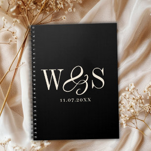 Elegantes schwarzes initiales Brautpaar Notizblock