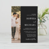 Elegantes Schwarzes Modernes Minimales Foto QR Cod Einladung (Stehend Vorderseite)