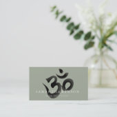 Elegantes schwarzes u. weißes OM-Logo-Yoga Visitenkarte (Stehend Vorderseite)