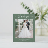 Elegantes Script 2 Foto Wedding Sage Green Dankeskarte (Stehend Vorderseite)