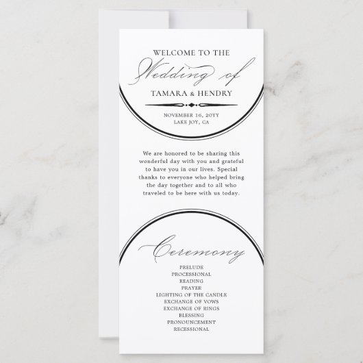 Elegantes Script Arches White Wedding Programm (Vorderseite)