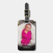 Elegantes Script Baby Foto Gepäckanhänger (Vorderseite vertikal)