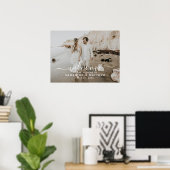 Elegantes Script Beach Themed Wedding Willkommensz Poster (Heimbüro)