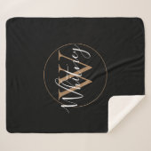 Elegantes Script Black Gold Monogram Sherpa Blanke Sherpadecke (Vorderseite (Horizontal))