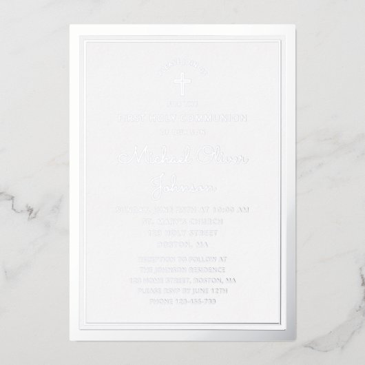 Elegantes Script Boy First Communion Silver Folieneinladung (Vorderseite)