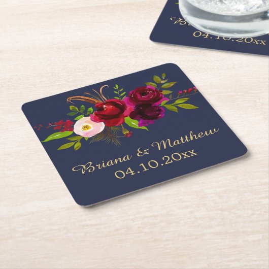 Elegantes Script Burgundy Floral auf Navy Blue Rechteckiger Pappuntersetzer (angewinkelt)