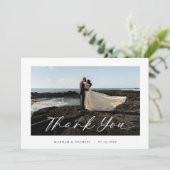 Elegantes Script Custom Foto Hochzeit Dankeskarte (Stehend Vorderseite)