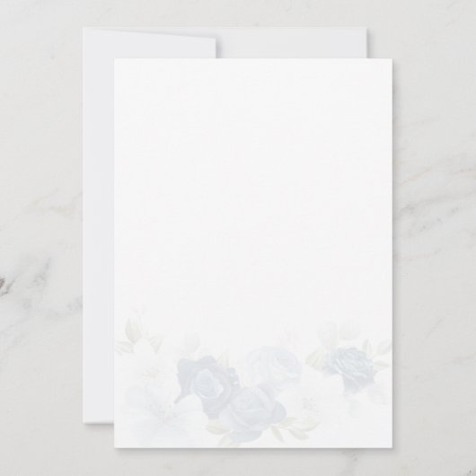 Elegantes Script Dusty Blue Floral Brautparty Einladung (Rückseite)