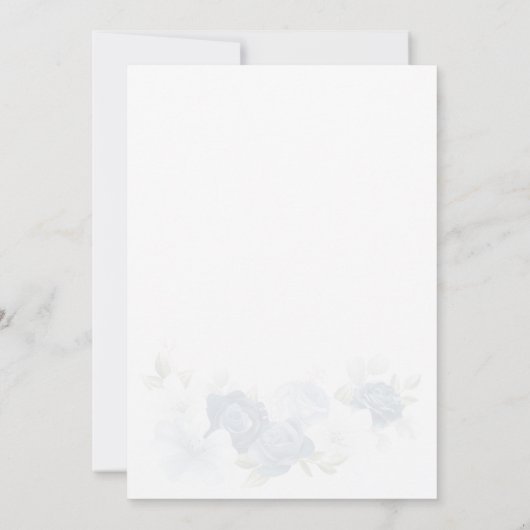Elegantes Script Dusty Blue Floral Wedding Einladung (Rückseite)