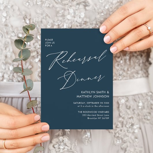 Elegantes Script Dusty Blue Probe Dinner QR Einladung