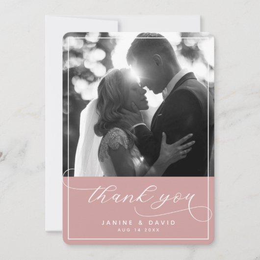 Elegantes Script Dusty Pink Modern Wedding Foto Dankeskarte (Vorderseite)