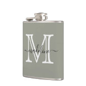 Elegantes Script Evergreen Fog Monogram Kitchen Flachmann (Links)