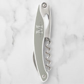 Elegantes Script Evergreen Fog Monogram Kitchen Kellnermesser (Rückseite)